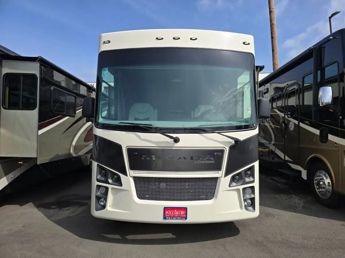 2023 Coachmen Mirada, photo 2 of 24
