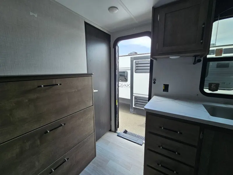 2027 Keystone Springdale, photo 9 of 24