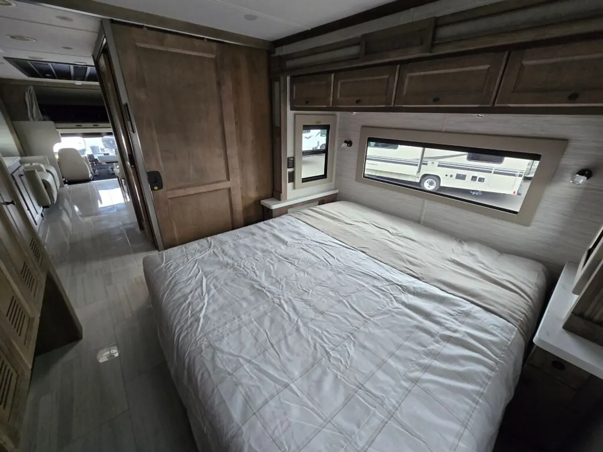 2027 Tiffin Motorhomes Allegro Bay, photo 24 of 24