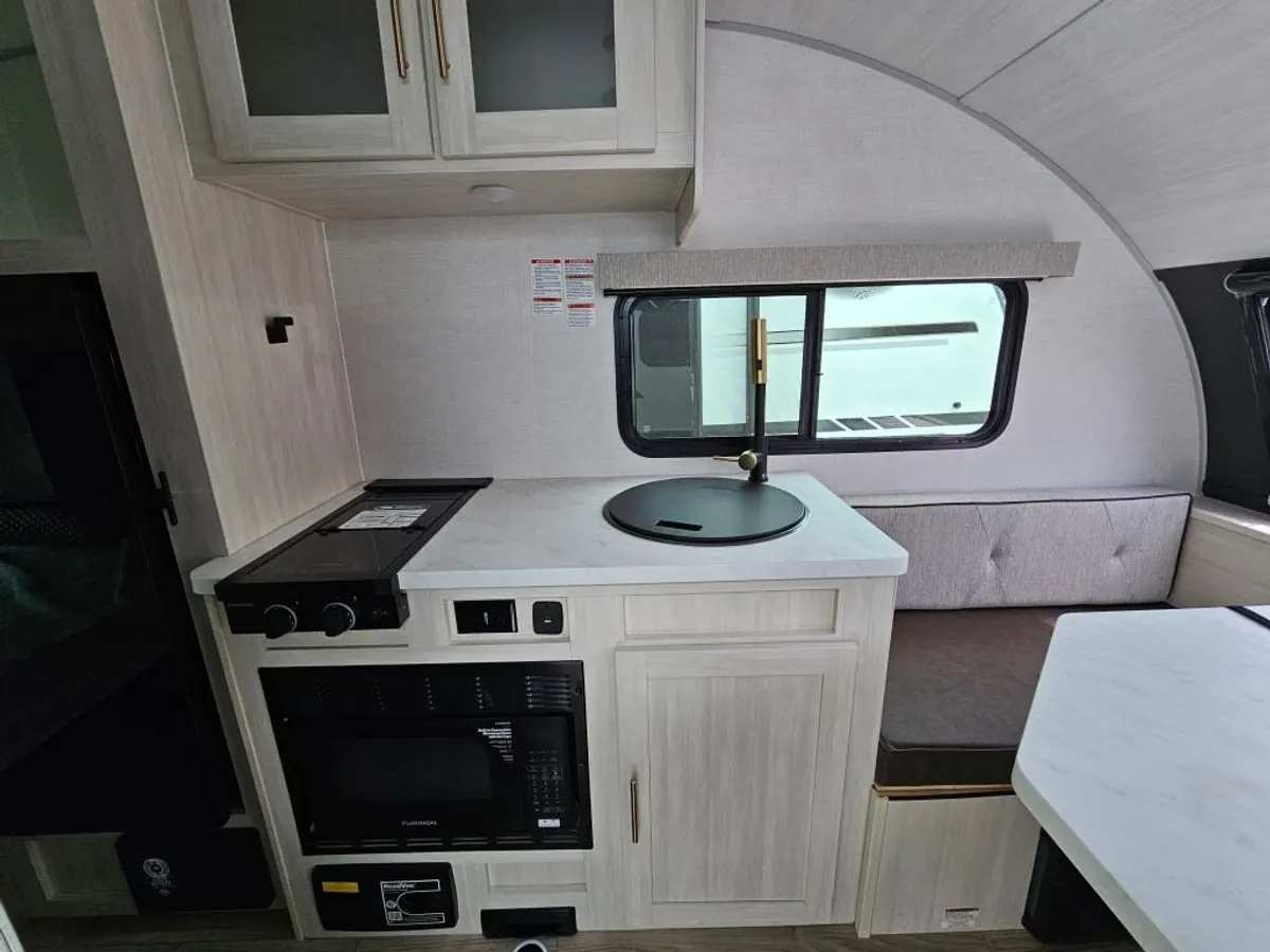 2027 Forest River R-Pod, photo 17 of 24
