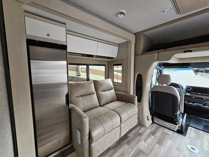 2026 Tiffin Motorhomes Wayfarer, photo 12 of 24