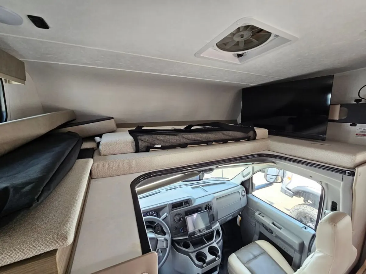 2027 Coachmen Freelander, photo 16 of 24