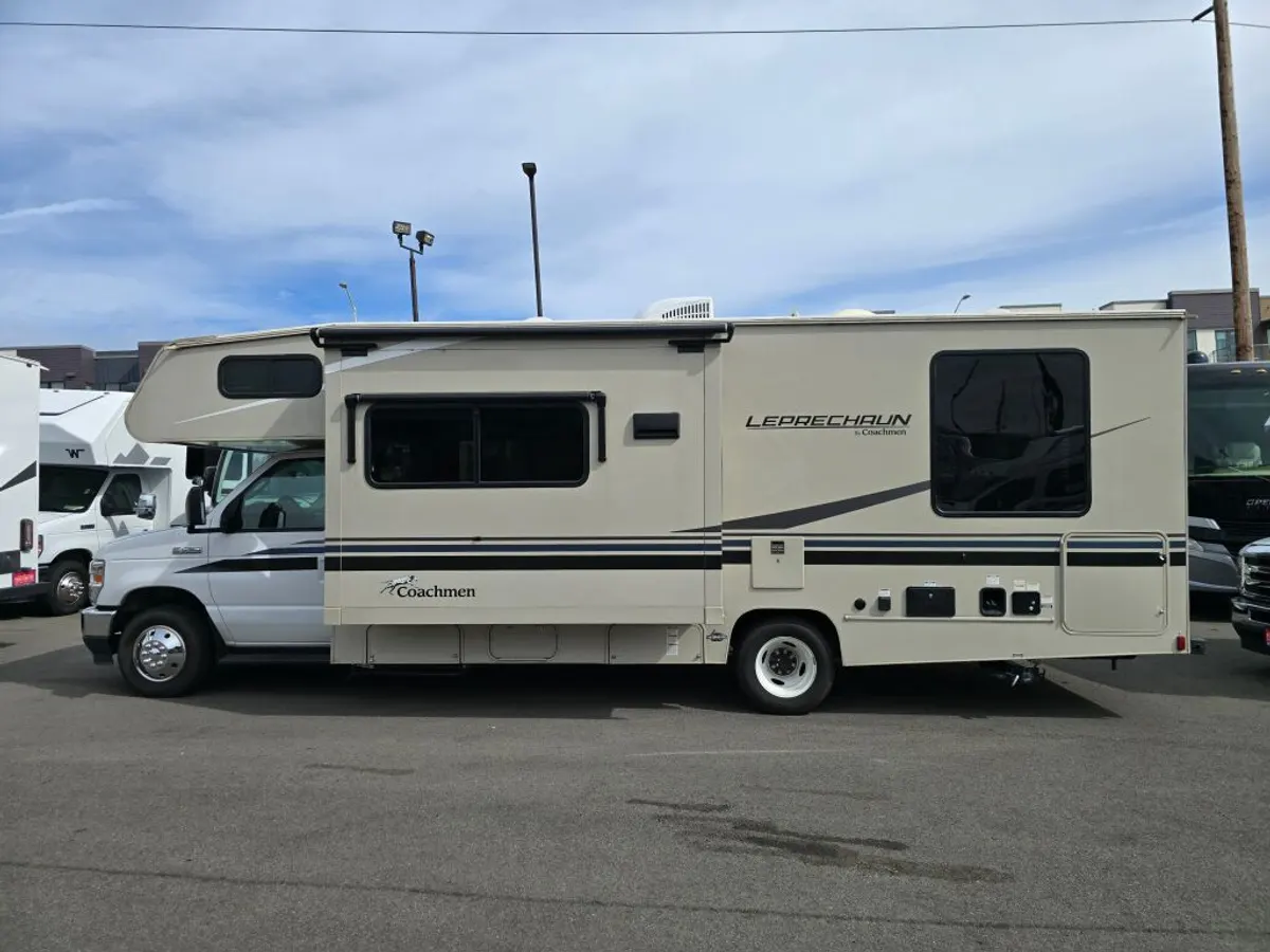 2023 Coachmen Leprechaun, photo 4 of 24