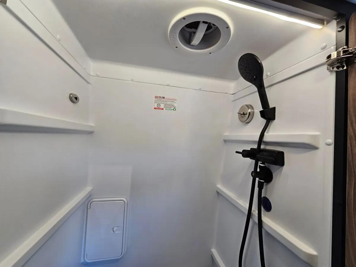2026 Tiffin Motorhomes GH1, photo 23 of 24