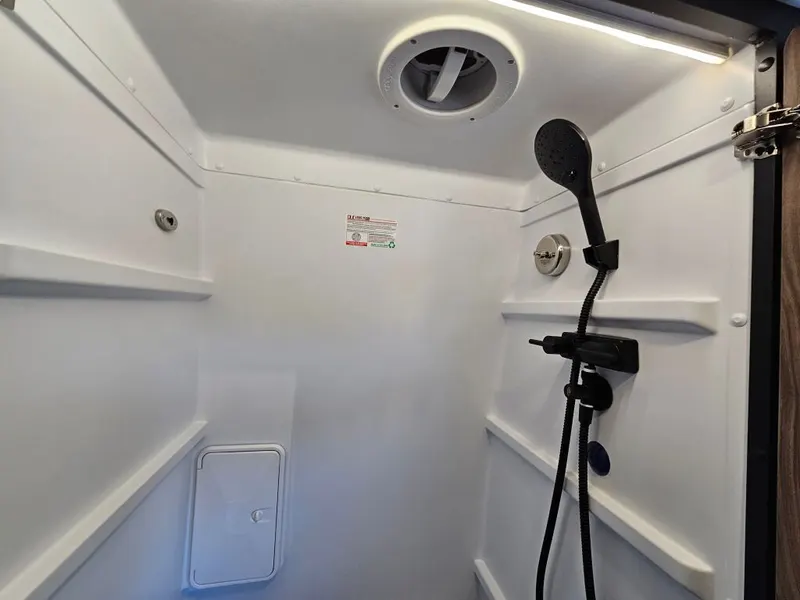 2026 Tiffin Motorhomes GH1, photo 23 of 24