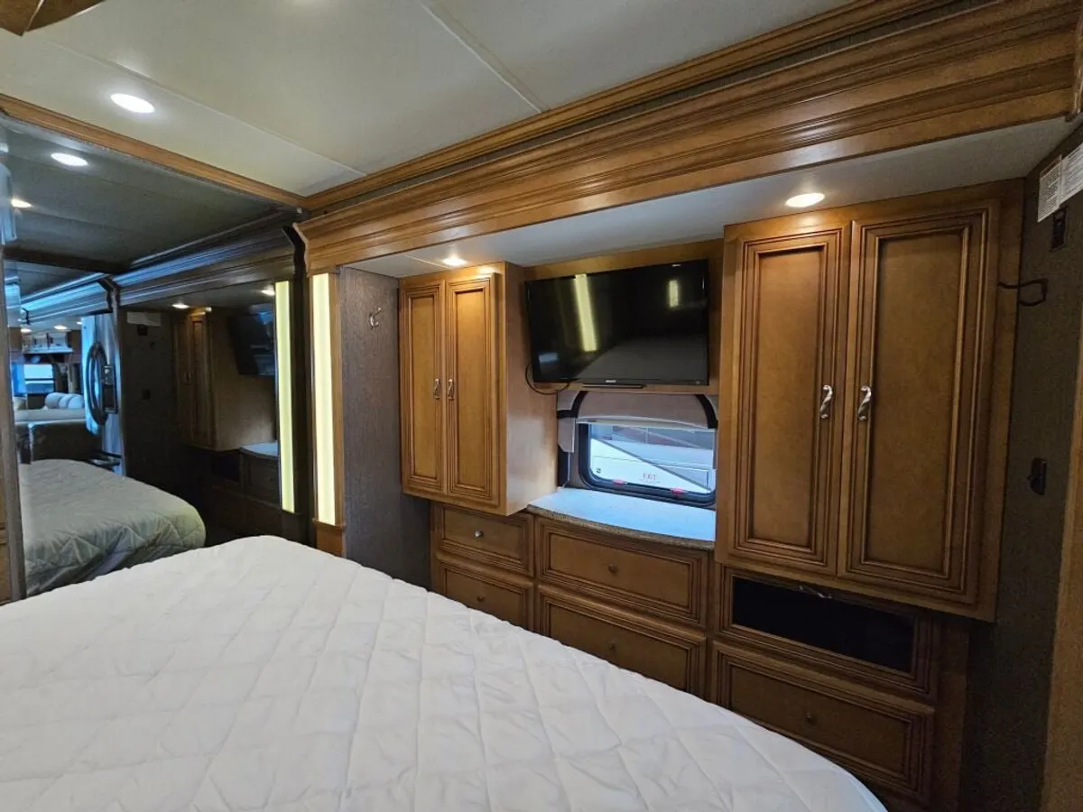 2015 Newmar Ventana, photo 21 of 24