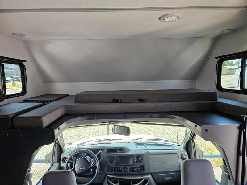 2026 Forest River Sunseeker LE, photo 8 of 19