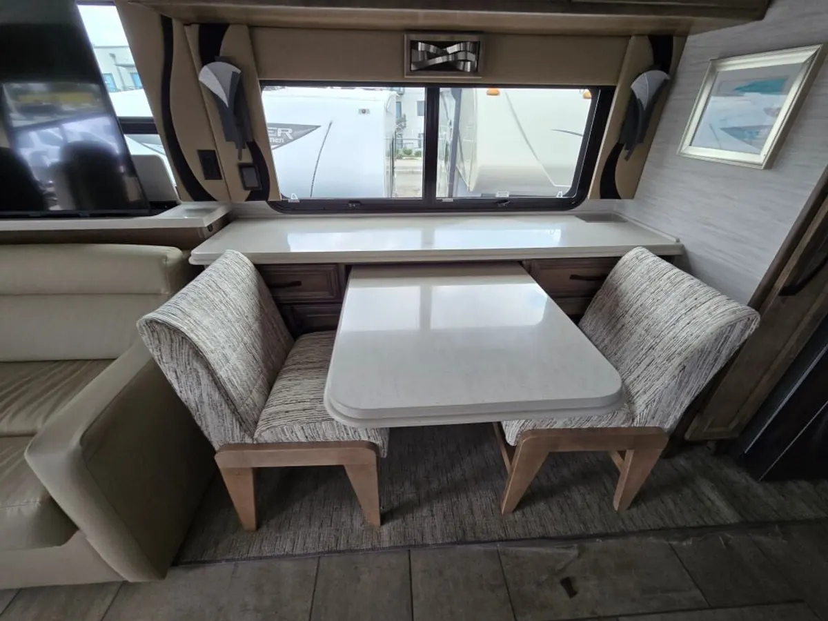2026 Tiffin Motorhomes Phaeton, photo 12 of 20