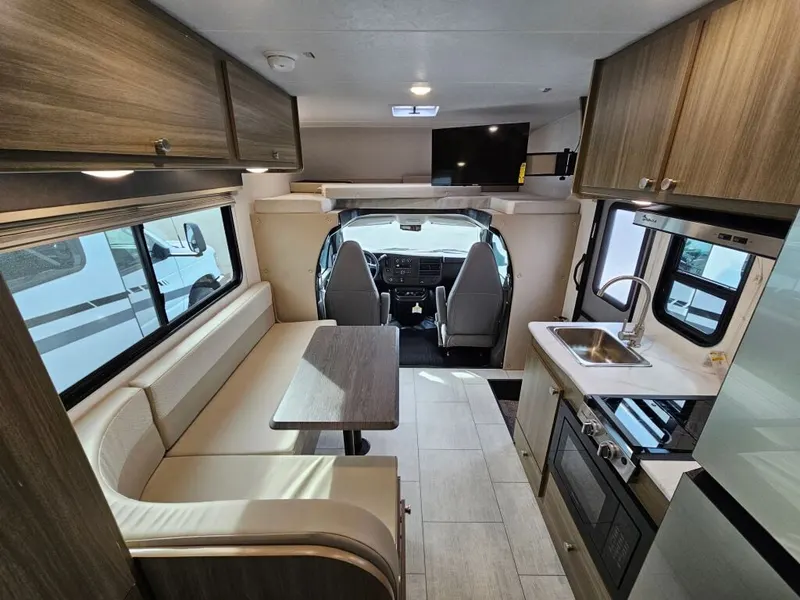2026 Coachmen Freelander, photo 13 of 24