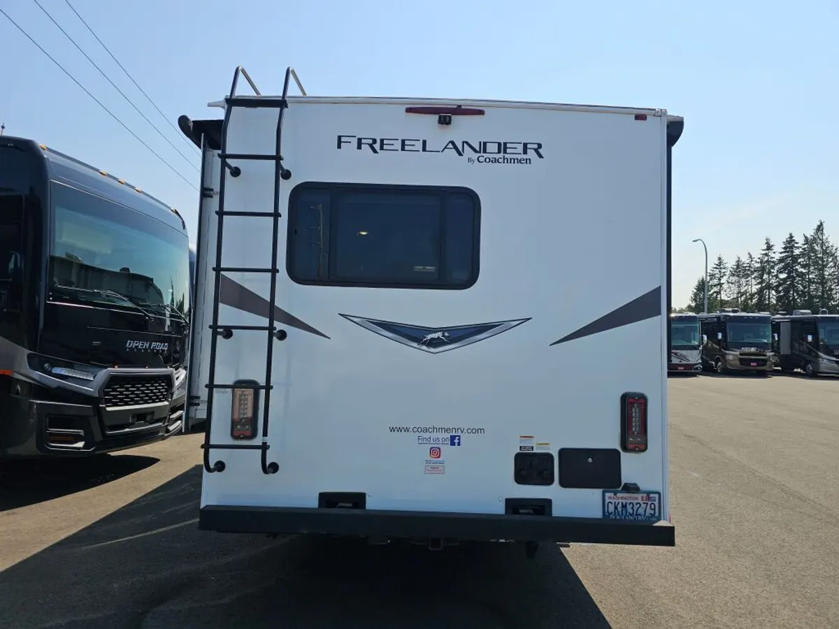 2023 Coachmen Freelander, photo 4 of 24