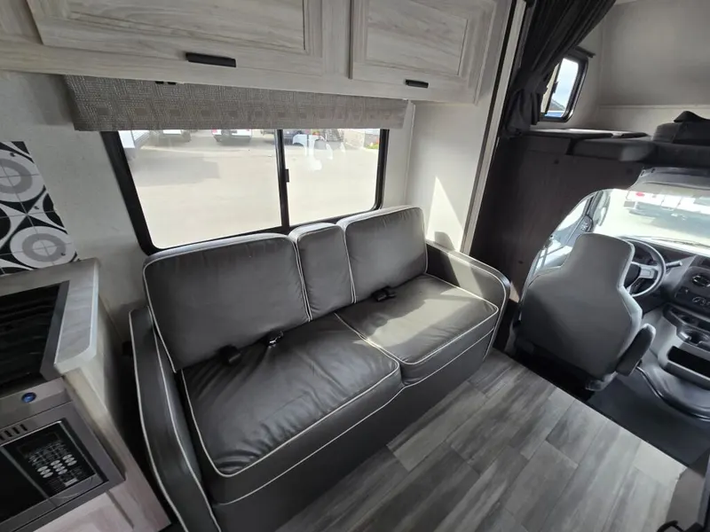 2023 Forest River Sunseeker, photo 13 of 24