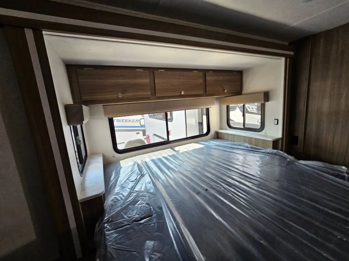 2027 Coachmen Freelander, photo 22 of 24