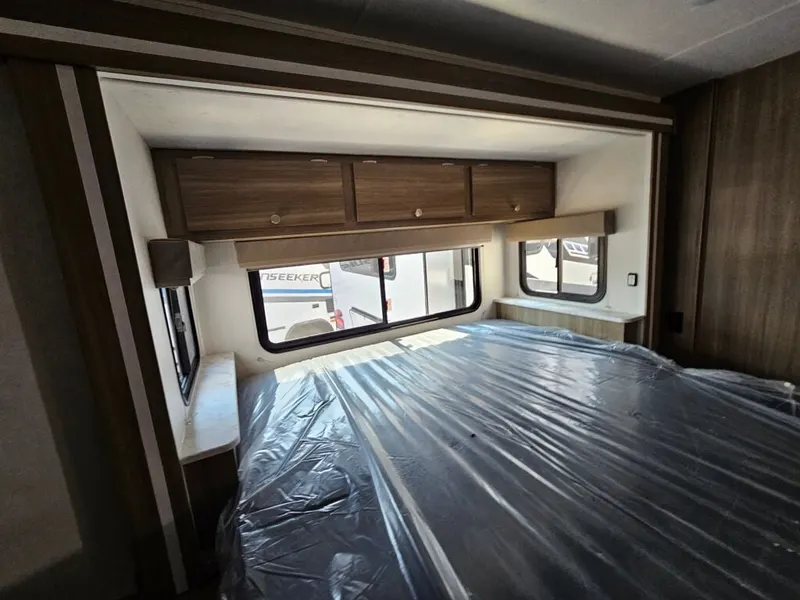 2027 Coachmen Freelander, photo 22 of 24