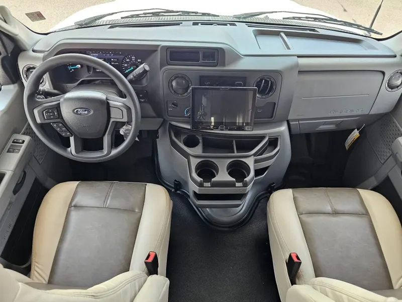 2027 Coachmen Freelander, photo 17 of 24
