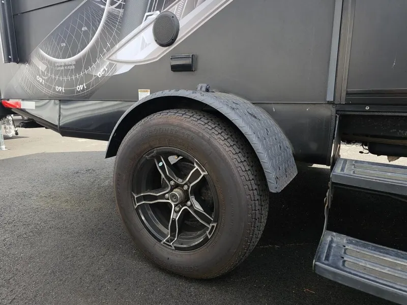 2019 Travel Lite Aura, photo 9 of 24