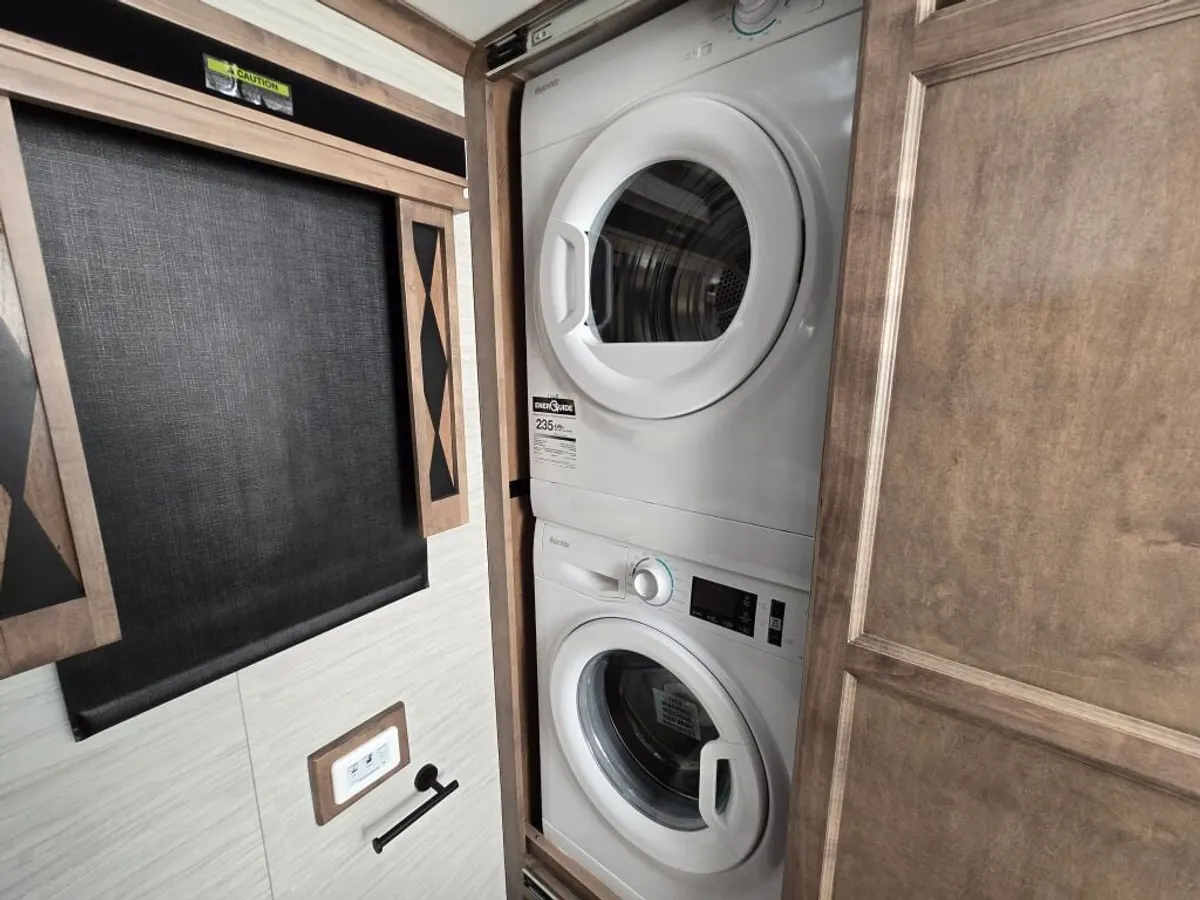 2026 Tiffin Motorhomes Allegro Red, photo 24 of 24