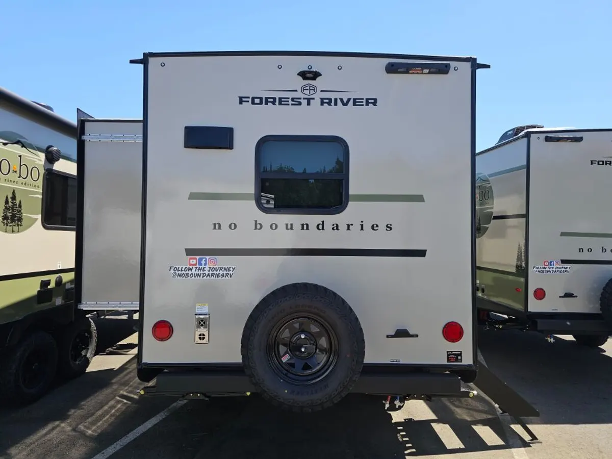 2026 Forest River No Boundaries, photo 5 of 24
