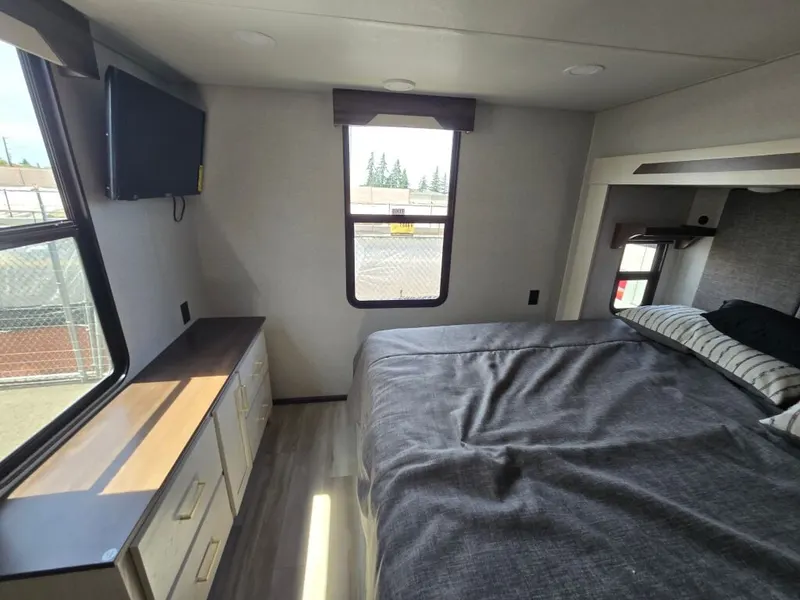 2025 Forest River Cedar Creek Cottage, photo 8 of 24