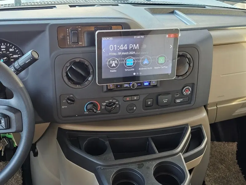 2027 winnebago sunflyer, photo 15 of 24