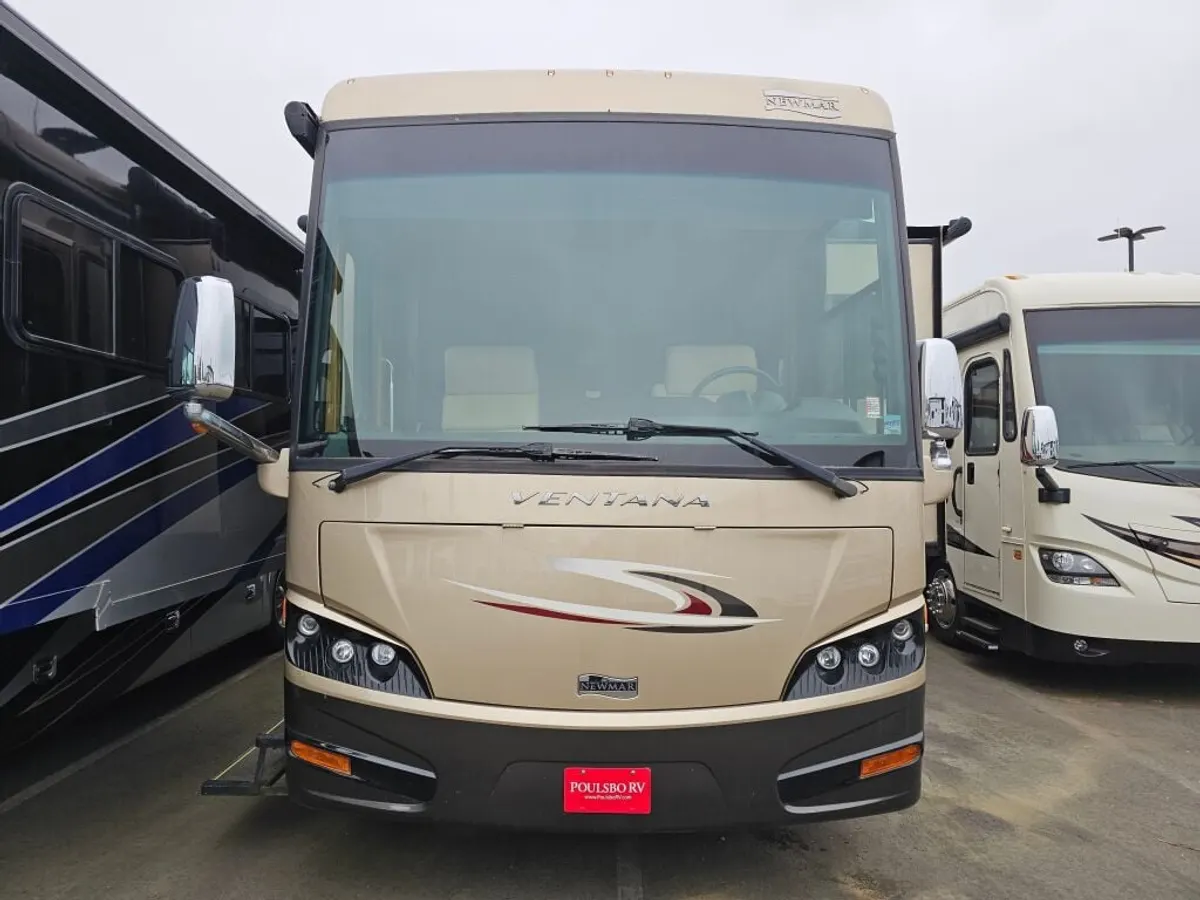 2015 Newmar Ventana, photo 2 of 24