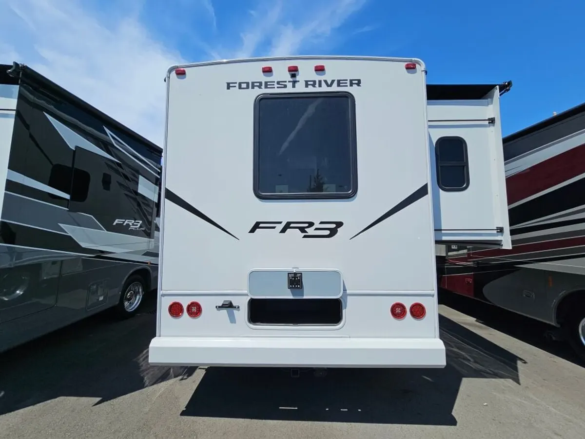 2027 Forest River FR3, photo 5 of 24