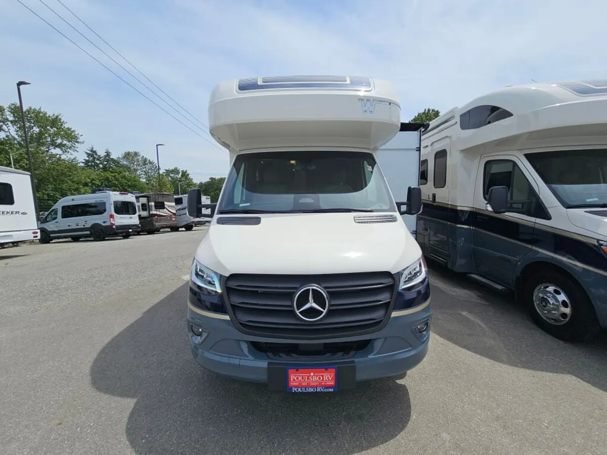 2027 Winnebago View, photo 7 of 24