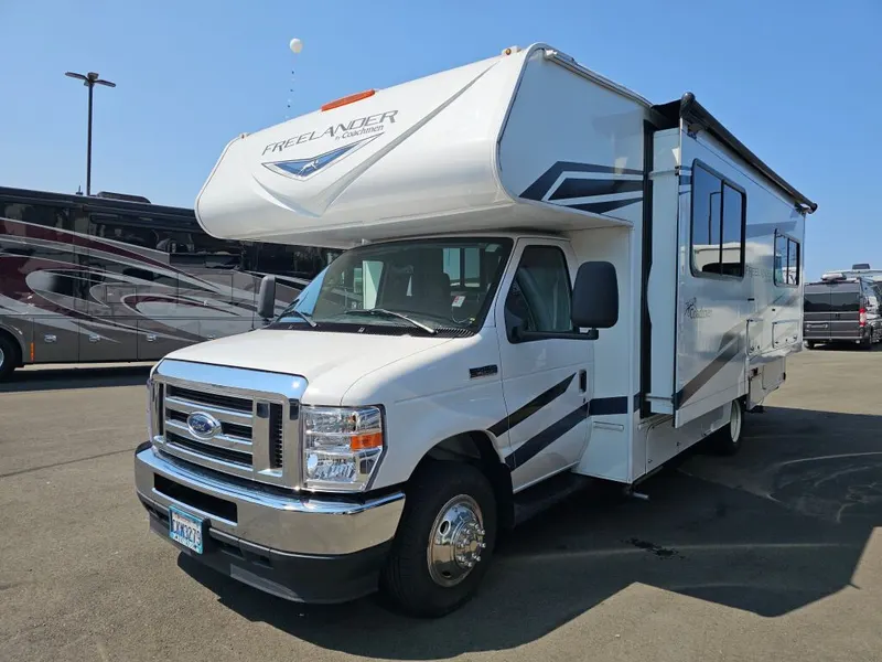 2023 Coachmen Freelander, photo 6 of 24