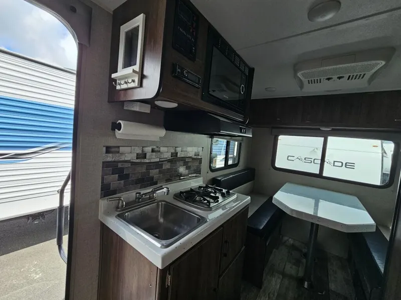 2019 Travel Lite Aura, photo 23 of 24