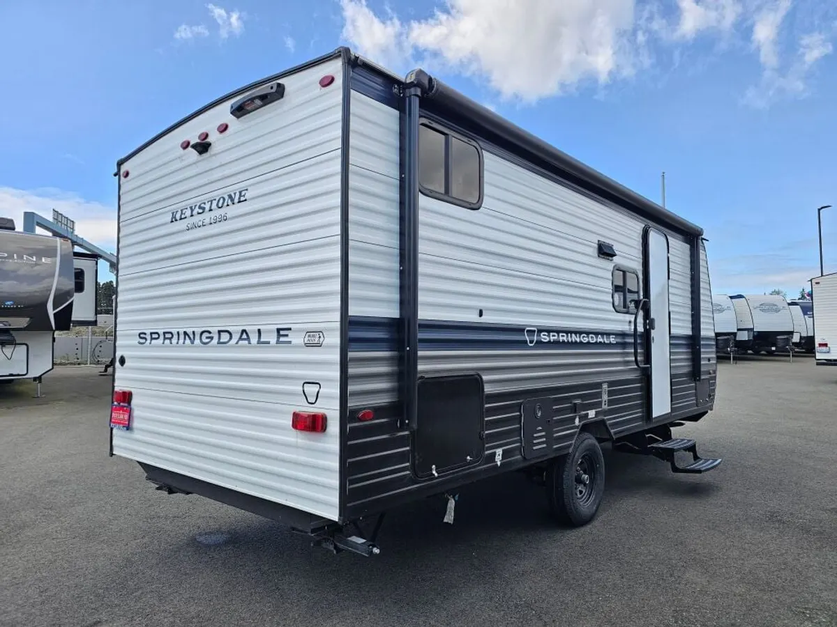 2026 Keystone Springdale Mini, photo 3 of 24