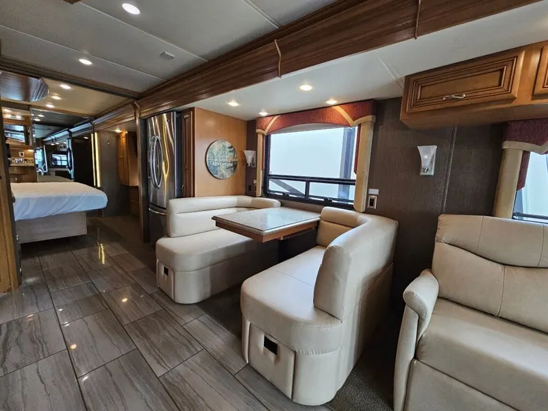 2015 Newmar Ventana, photo 12 of 24