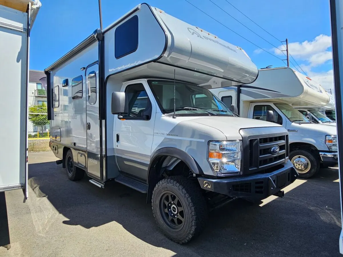 2026 Adventurer Manufacturing Inc. Overlander, photo 1 of 24