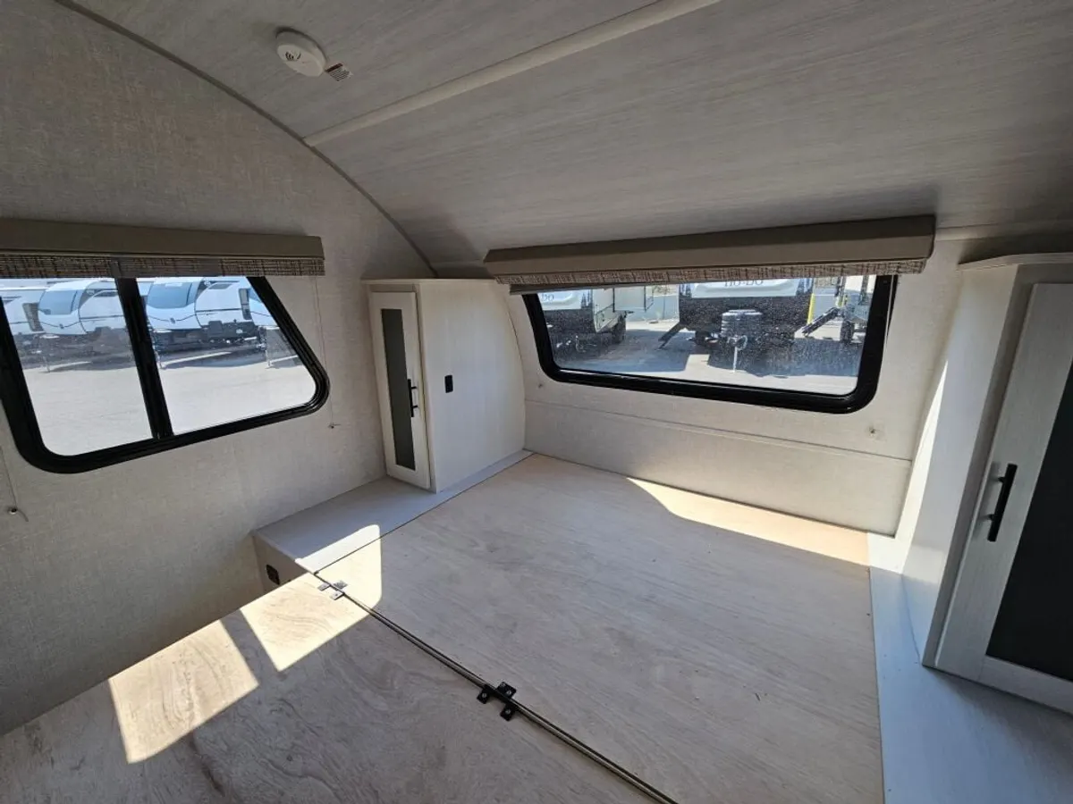 2021 Forest River R-Pod, photo 17 of 24