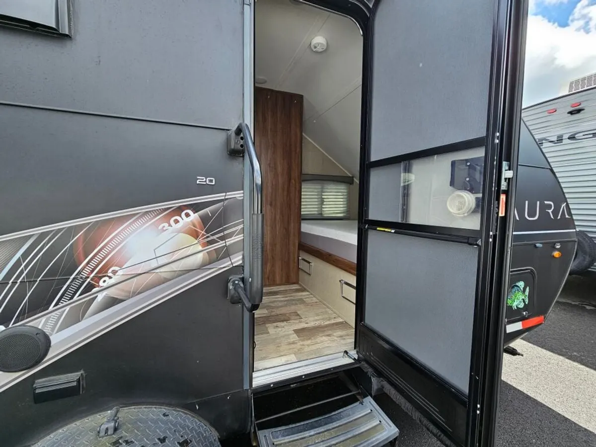 2019 Travel Lite Aura, photo 10 of 24