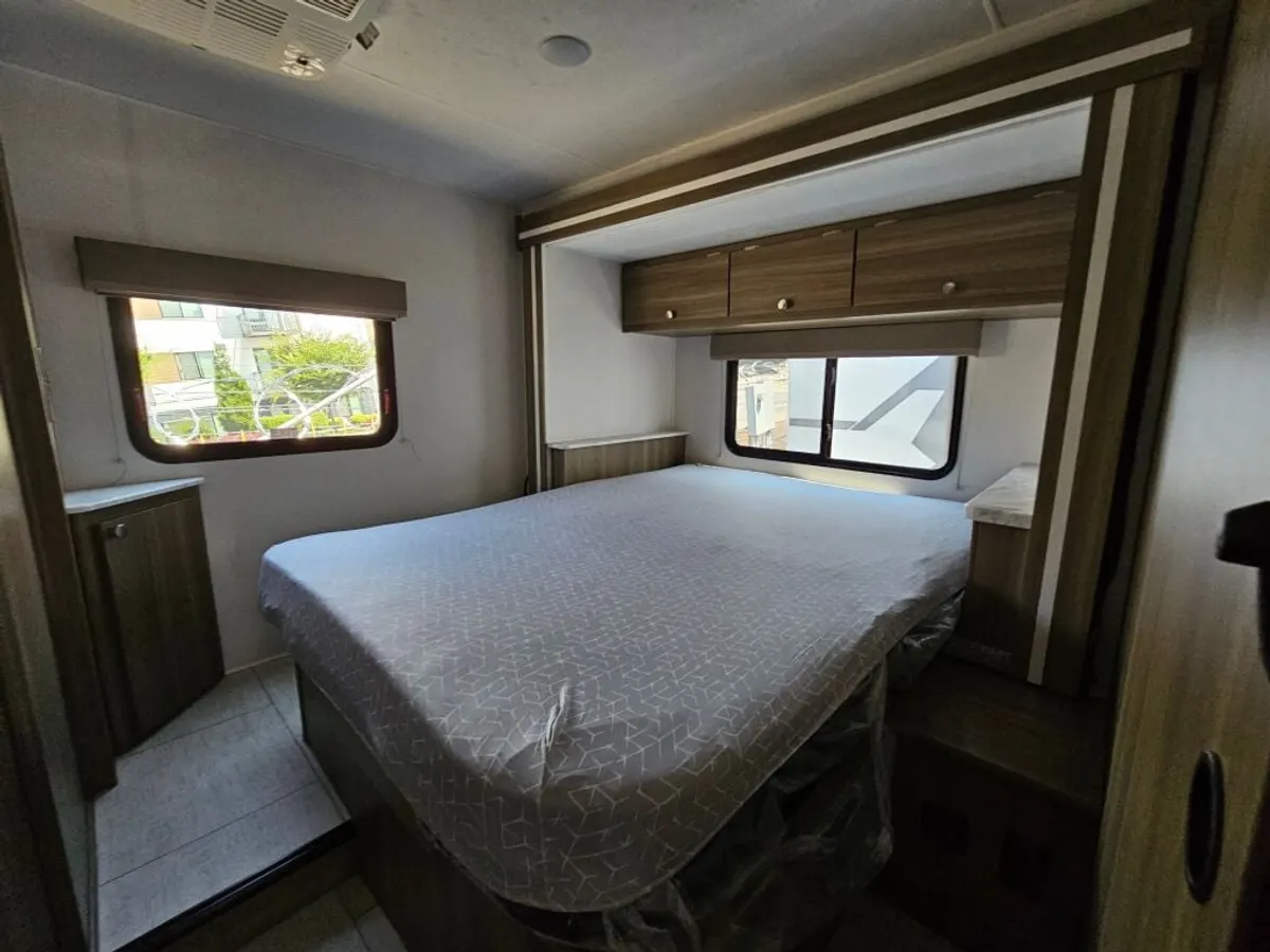 2027 Coachmen Freelander, photo 22 of 24