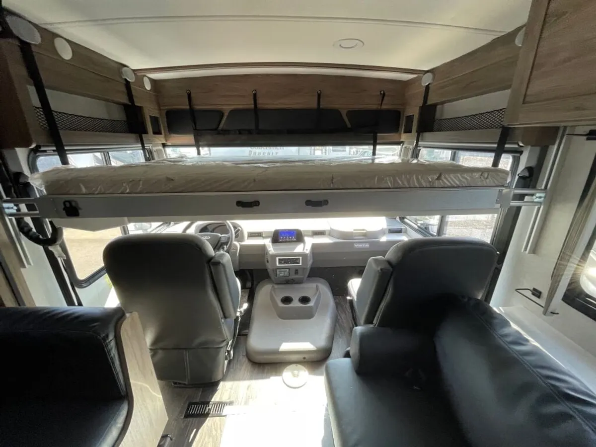 2024 Winnebago Vista, photo 7 of 22