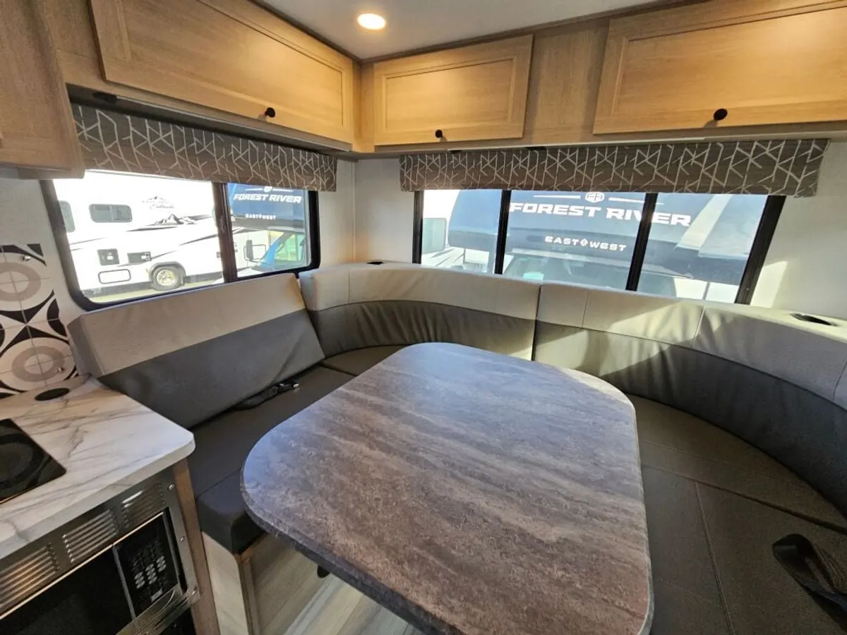 2026 Forest River Sunseeker LE, photo 15 of 24