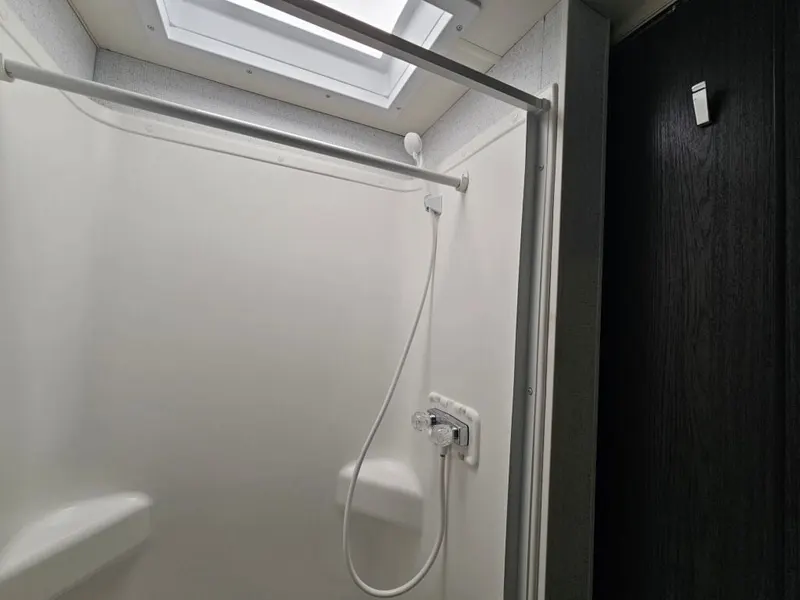 2027 Winnebago Sunflyer, photo 22 of 24
