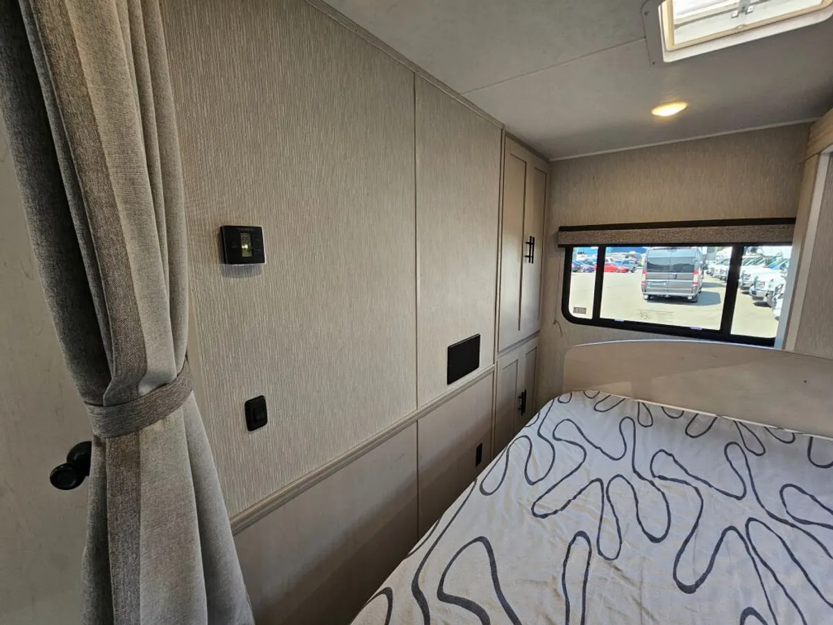 2023 Coachmen Freelander, photo 23 of 24