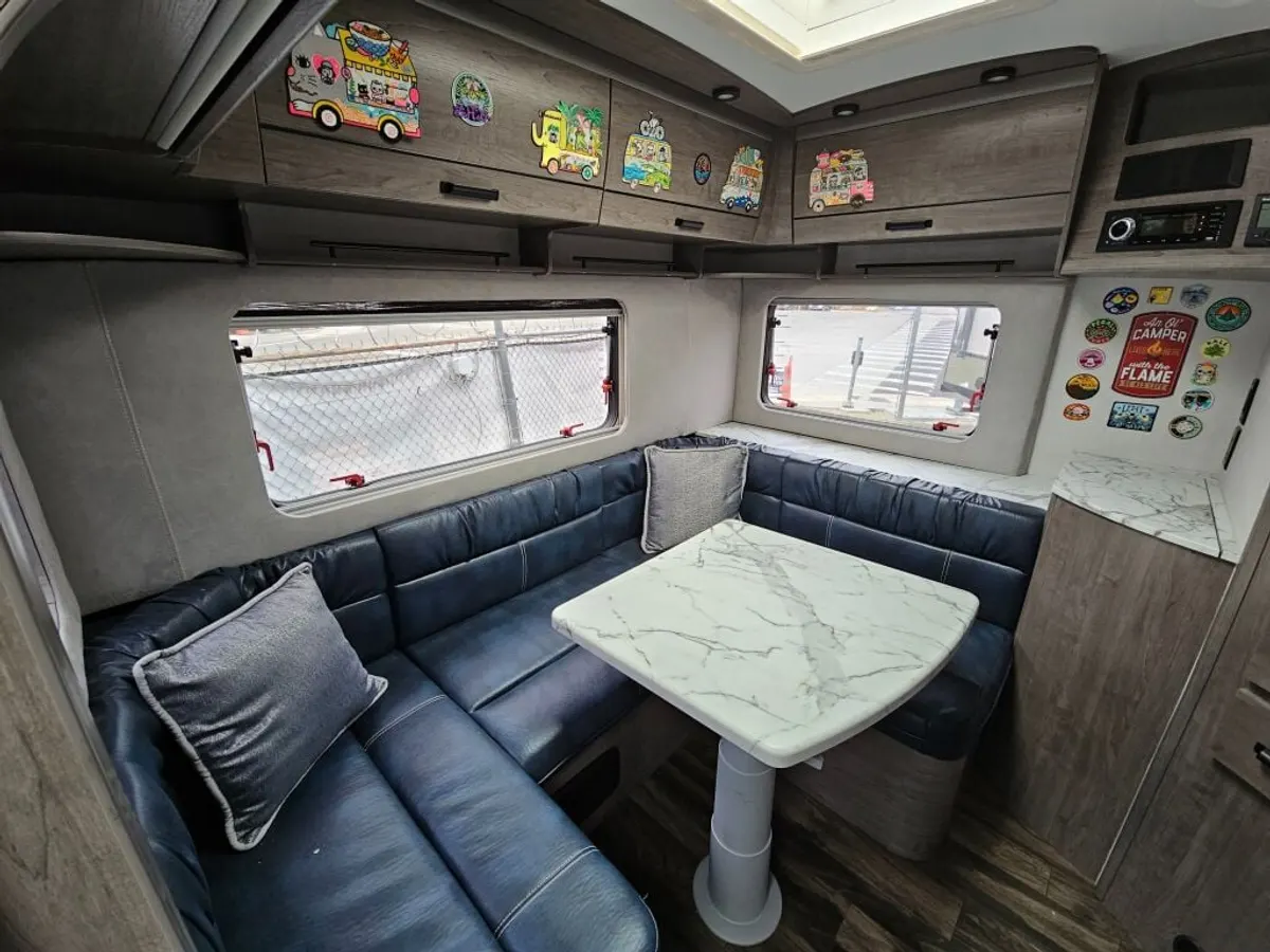 2021 Lance Lance Travel Trailers, photo 5 of 24
