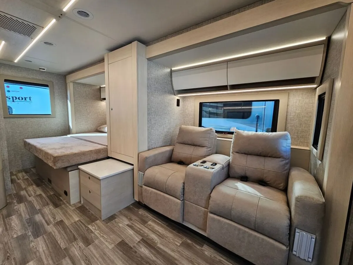 2026 Tiffin Motorhomes Wayfarer, photo 15 of 24
