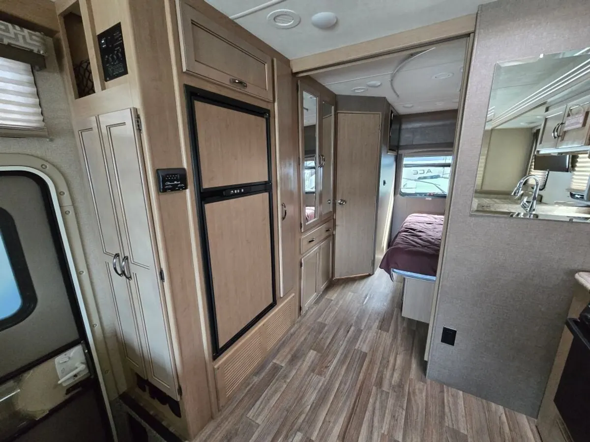 2019 Thor Motor Coach Ace, photo 20 of 24