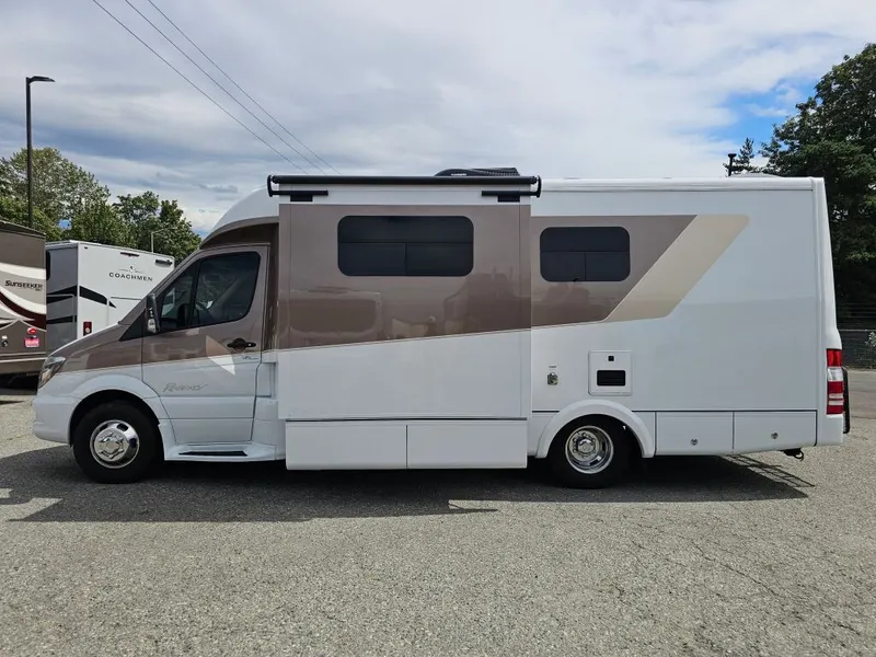 2019 Regency RV Ultra Brougham, photo 6 of 24