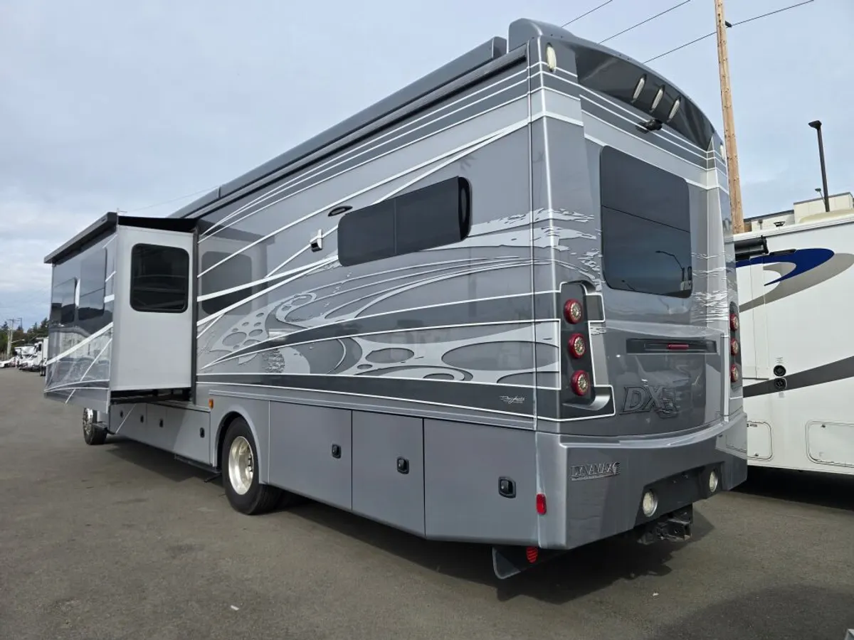 2022 Dynamax DX3, photo 5 of 24