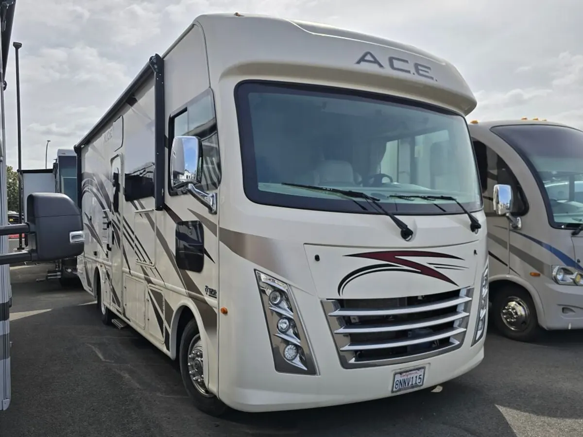 2019 Thor Motor Coach Ace, photo 1 of 24