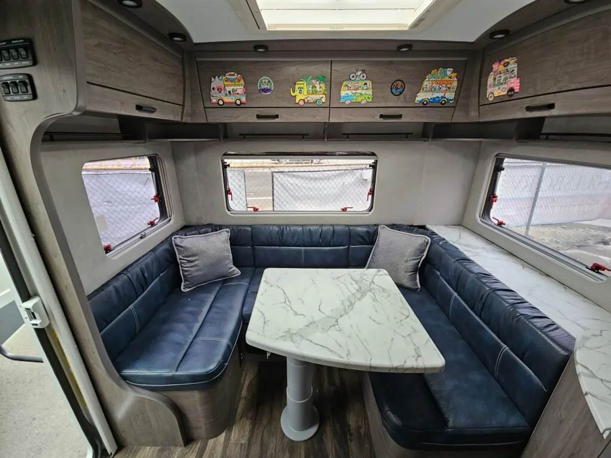 2021 Lance Lance Travel Trailers, photo 6 of 24