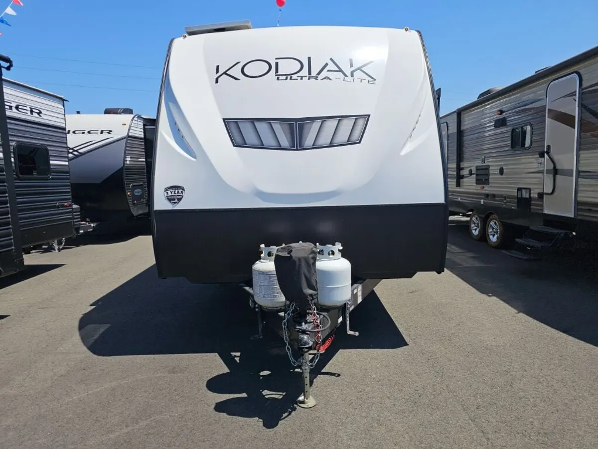 2022 Dutchmen Kodiak Ultra-Lite, photo 2 of 24