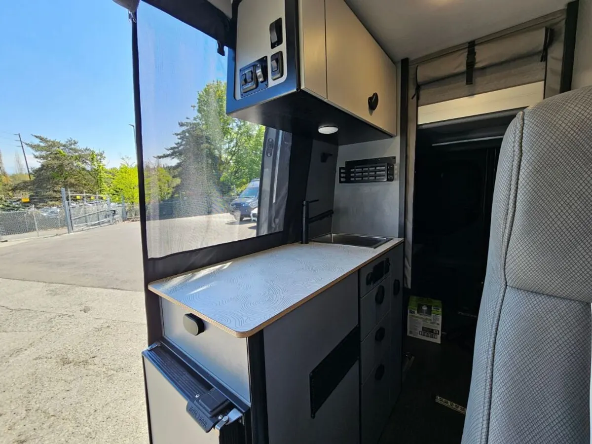2025 Winnebago Revel, photo 21 of 24