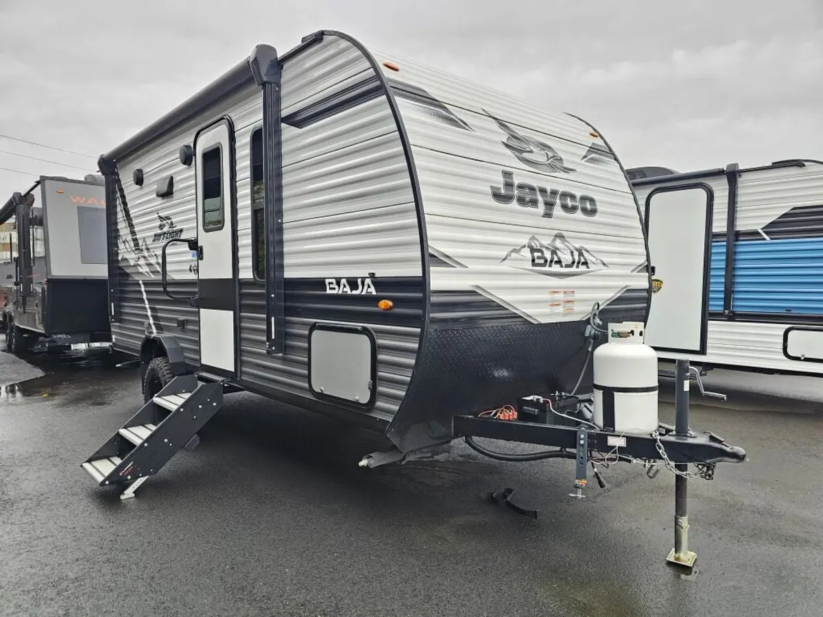 2024 Jayco Jay Flight SLX, photo 1 of 24