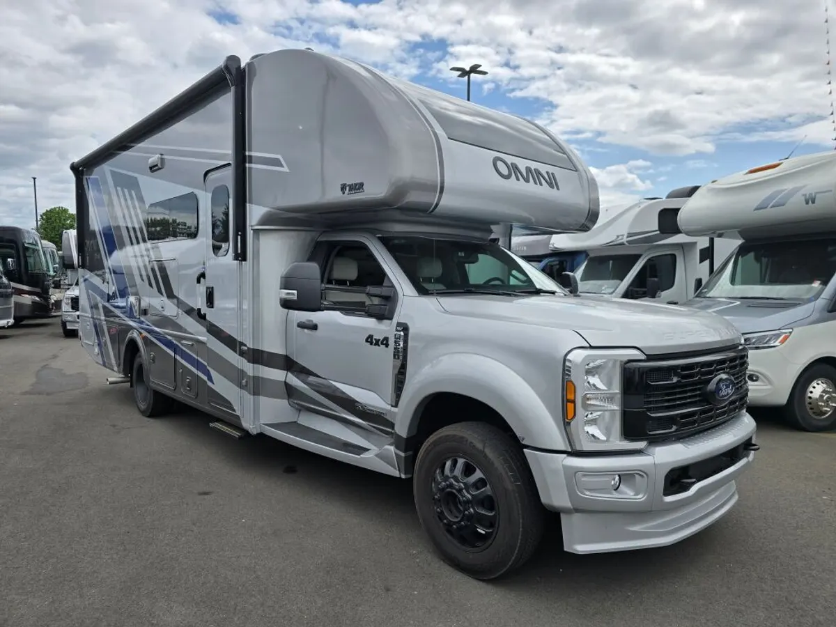 2026 Thor Motor Coach Omni Trail, photo 3 of 24
