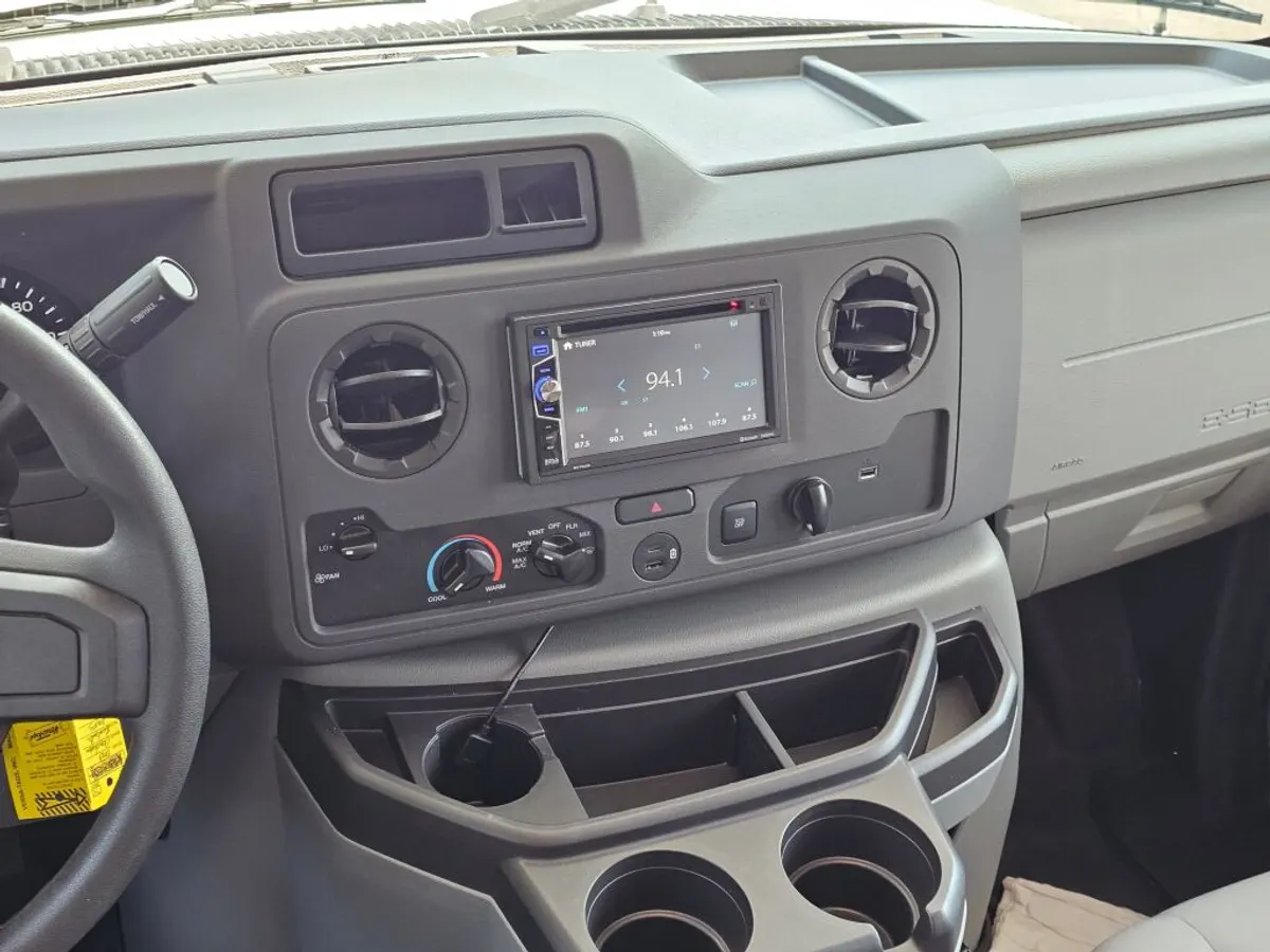 2023 Coachmen Freelander, photo 17 of 24